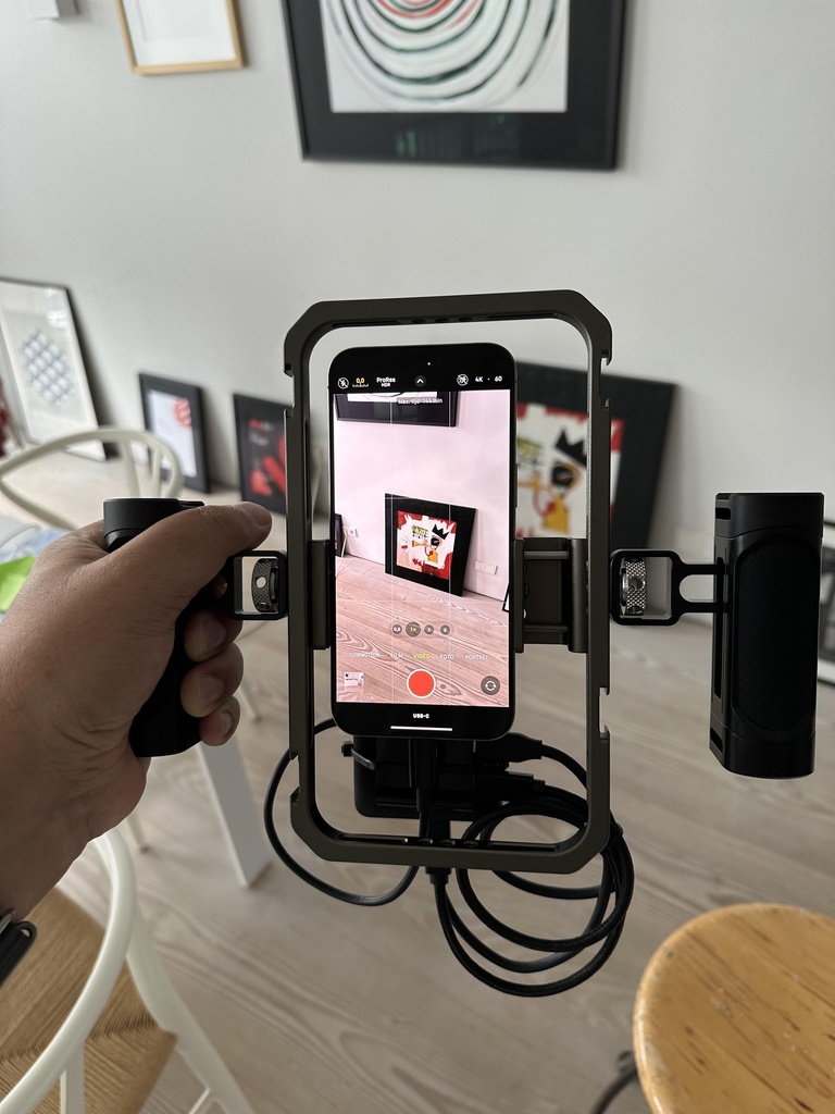 Smallrig basic kit +  universal powerbank holder